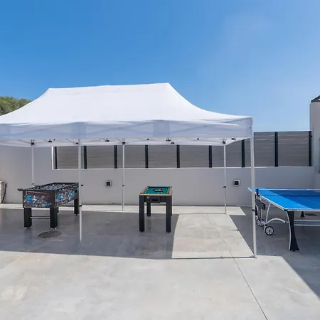 Luxury Mare - With 150m Pool * Roumelí