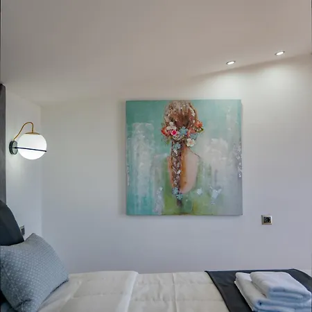 Luxury Mare - With 150m Pool Villa