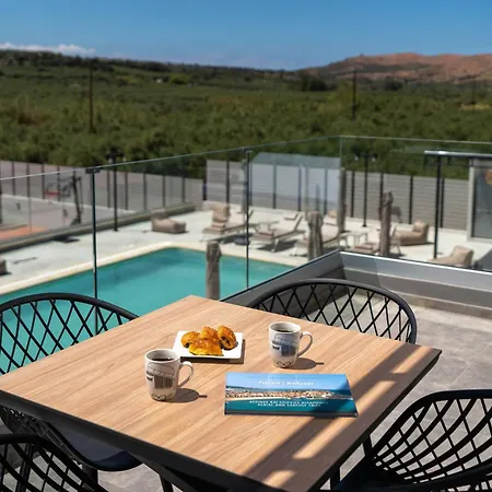 Luxury Mare - With 150m Pool Villa Roumeli